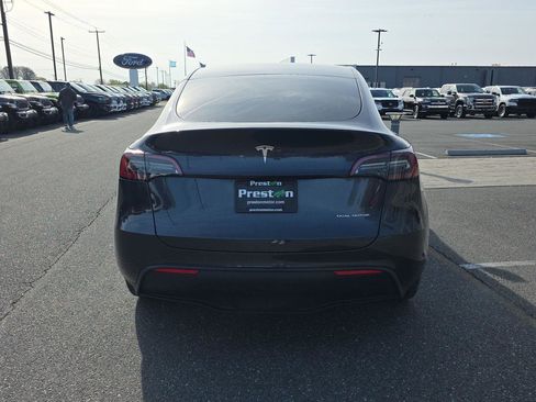 Used 2024 Tesla Model Y Long Range image 5