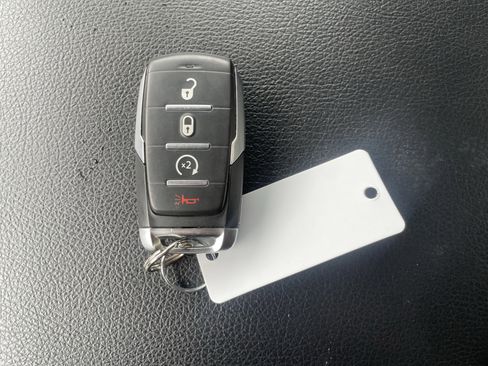 Used 2022 RAM 1500 Big Horn AWD/4WD image 25