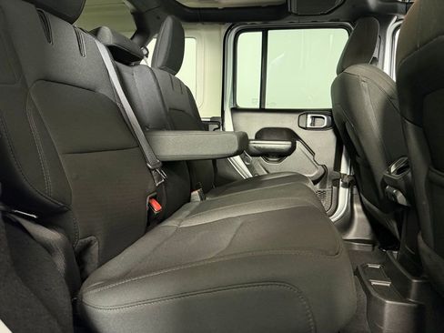 Used 2023 Jeep Wrangler Unlimited w/ 8.4" Radio Group image 29