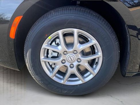 New 2026 Chrysler Pacifica Select FWD image 32