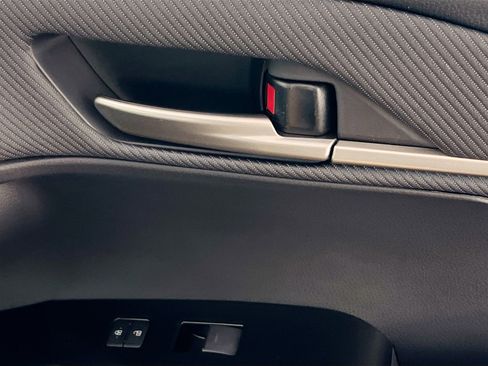 New 2026 Toyota Camry SE FWD image 32