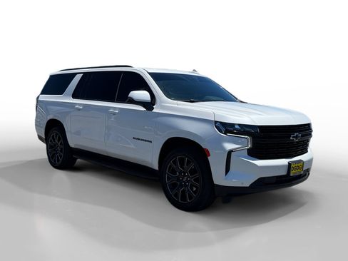 Used 2023 Chevrolet Suburban RST w/ Sport Performance Package AWD/4WD image 7