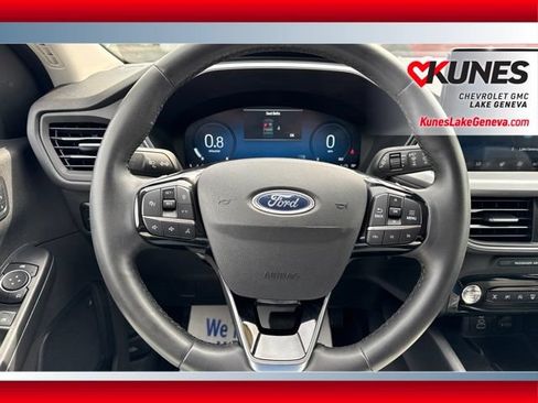 Used 2024 Ford Escape Platinum AWD/4WD image 32
