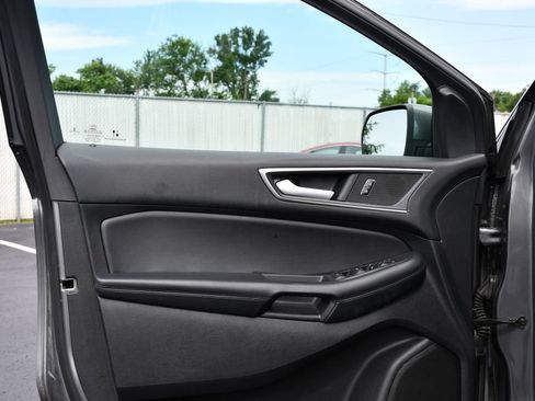 Used 2021 Ford Edge SEL w/ Convenience Package FWD image 14