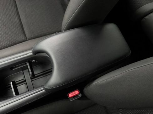 Used 2020 Honda HR-V LX image 21