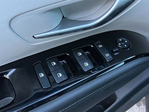 Used 2024 Hyundai Tucson Limited image 12