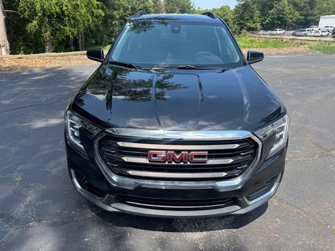 Certified 2022 GMC Terrain SLE w/ Driver Convenience Package FWD image 10