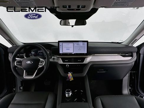 New 2026 Ford Explorer Active w/ Active Comfort Package AWD/4WD image 12