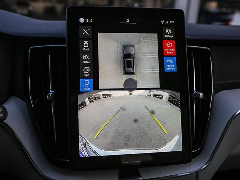 New 2026 Volvo XC60 B5 Ultra image 23