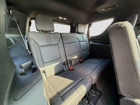 Used 2023 Chevrolet Tahoe RST AWD/4WD image 13