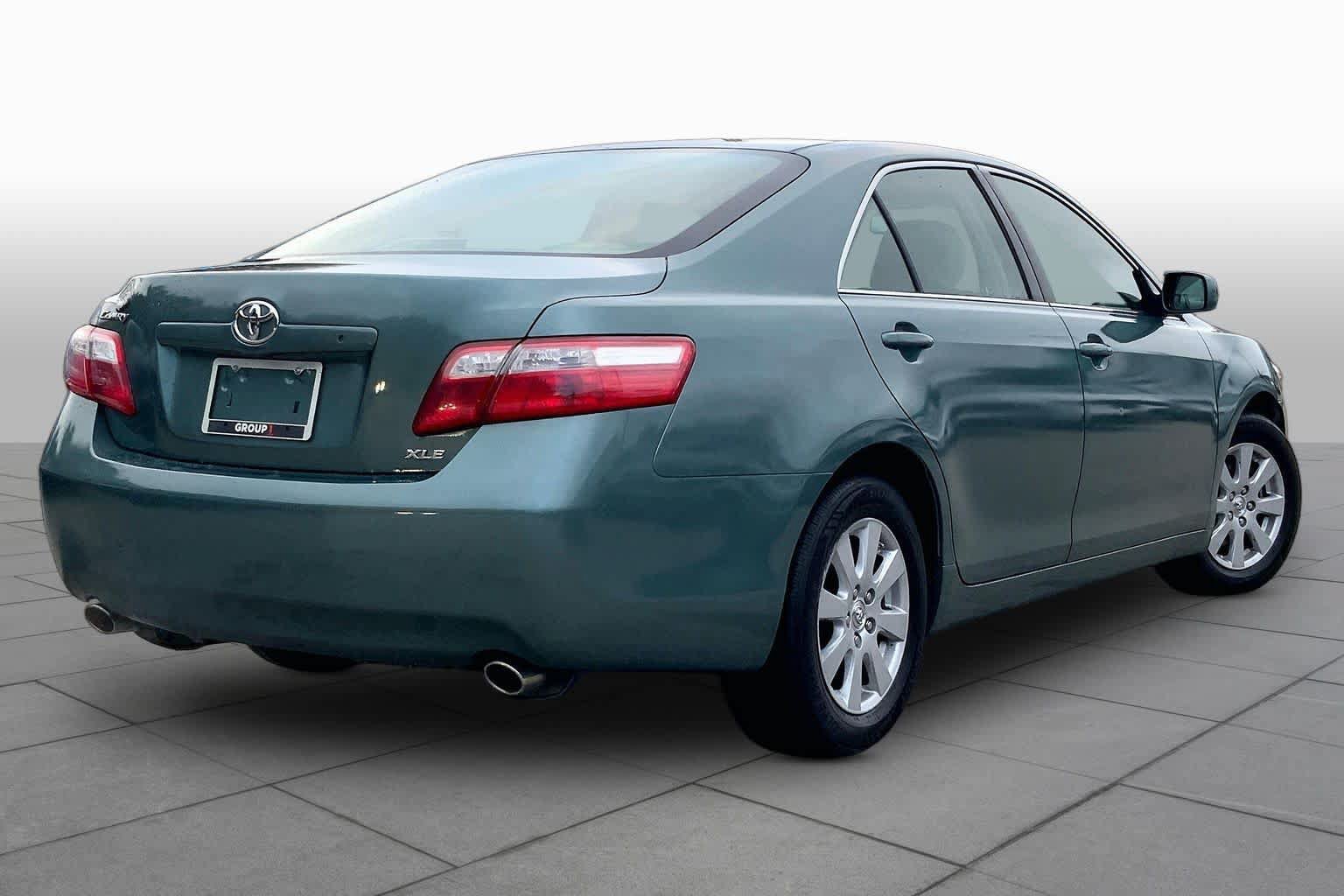Used 2008 Toyota Camry XLE FWD image 12
