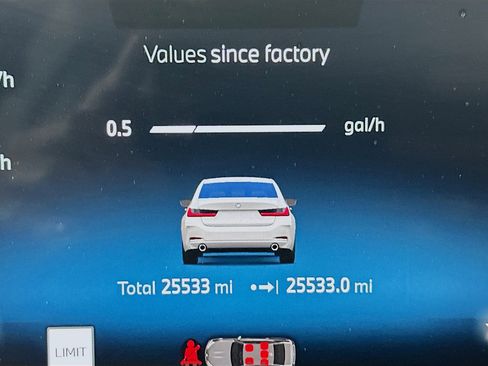 Used 2025 BMW 330i Sedan image 19