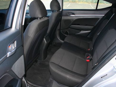 Used 2020 Hyundai Elantra SEL w/ Cargo Package (C1) FWD image 23