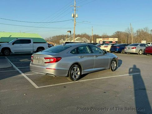 Used 2018 Honda Accord EX-L image 17