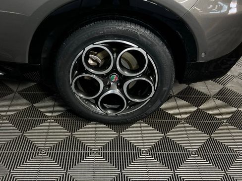 Used 2024 Alfa Romeo Tonale Ti w/ Active Assist Package image 11