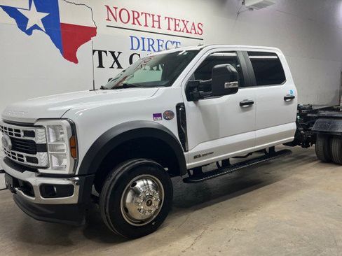 Used 2024 Ford F550 4x4 Crew Cab Super Duty image 11