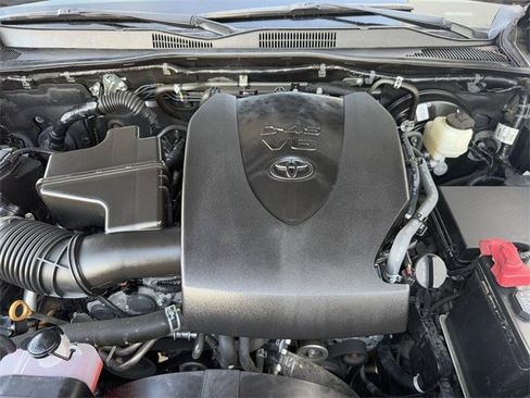 Used 2022 Toyota Tacoma Limited w/ Nightshade Package image 36