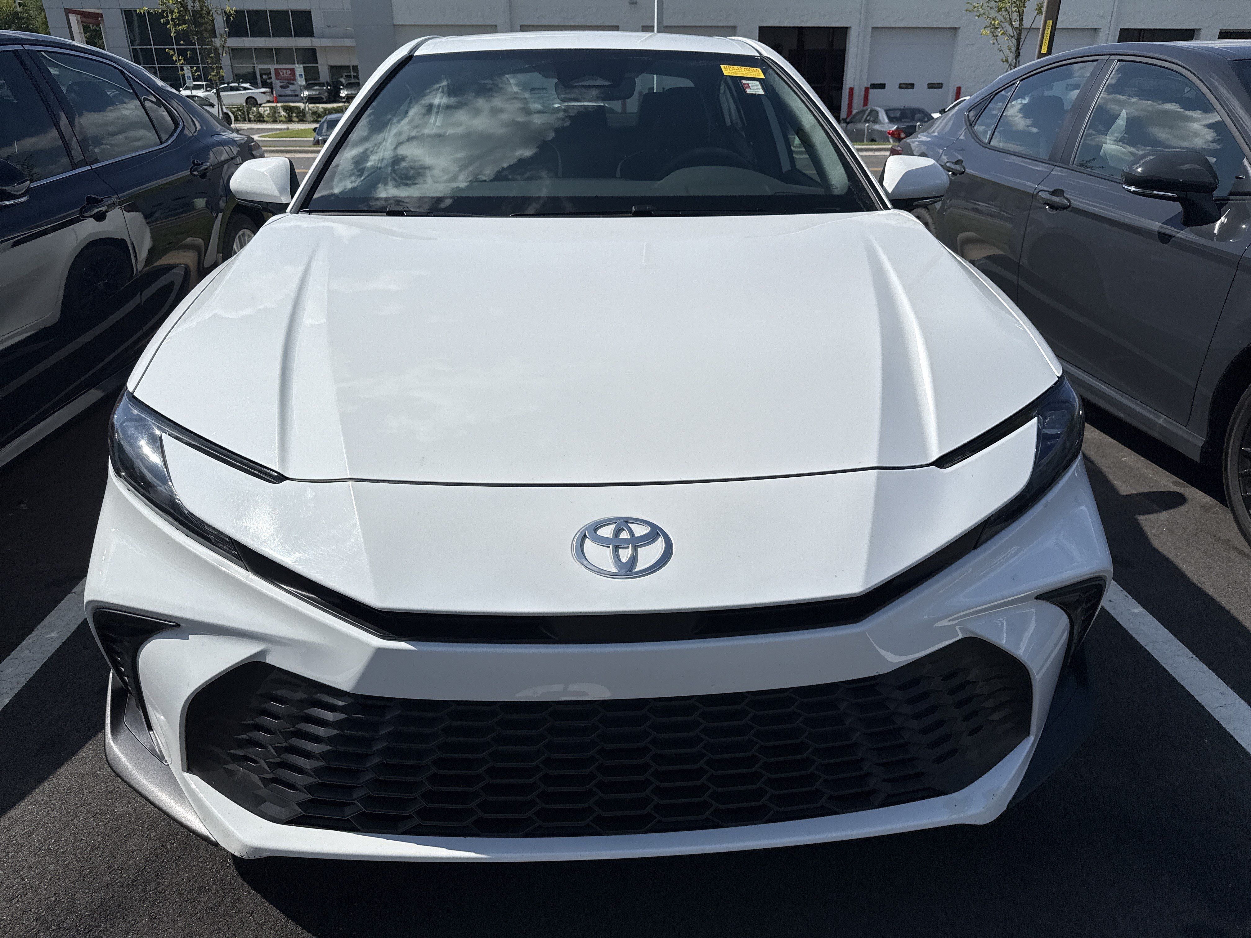 Used 2026 Toyota Camry SE w/ Convenience Package FWD image 38