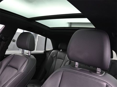 Used 2019 Audi Q8 Premium w/ Convenience Package image 14