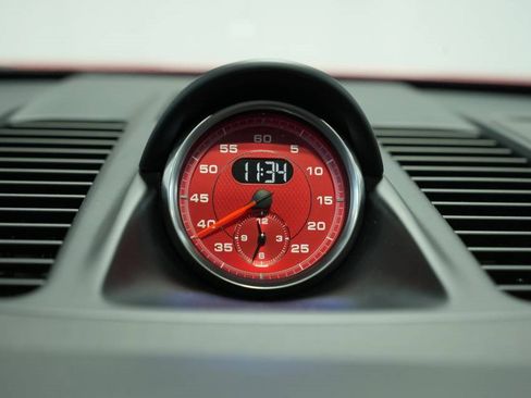 Used 2019 Porsche 911 Turbo image 33