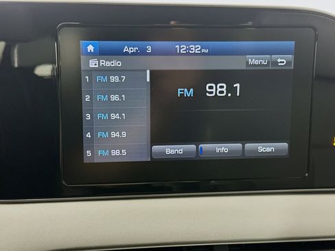 Used 2020 Hyundai Palisade SEL w/ Premium Package image 21