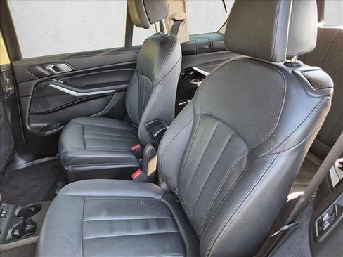 Used 2022 BMW X7 xDrive40i w/ Premium Package AWD/4WD image 19