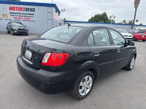 Used 2008 Kia Rio LX FWD image 4