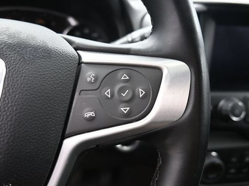 Used 2024 GMC Terrain SLT FWD image 20