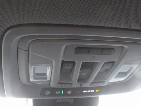 New 2026 GMC Sierra 2500 SLT w/ SLT Premium Package image 46