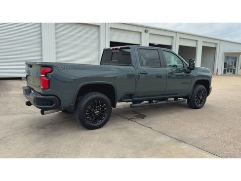 New 2026 Chevrolet Silverado 2500 LT w/ Trail Boss Package AWD/4WD image 8