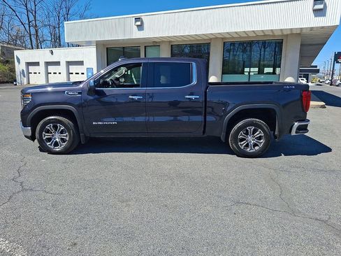 Used 2025 GMC Sierra 1500 SLT AWD/4WD image 5