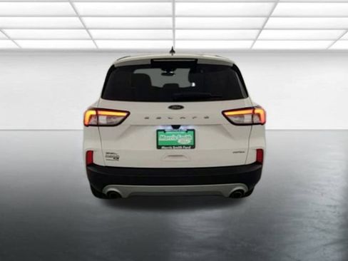 Used 2022 Ford Escape SEL image 7