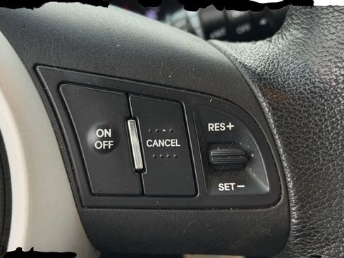 Used 2012 Kia Soul + image 12