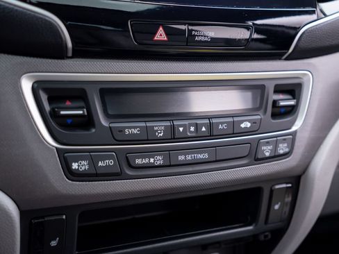 Used 2023 Honda Ridgeline RTL-E image 26