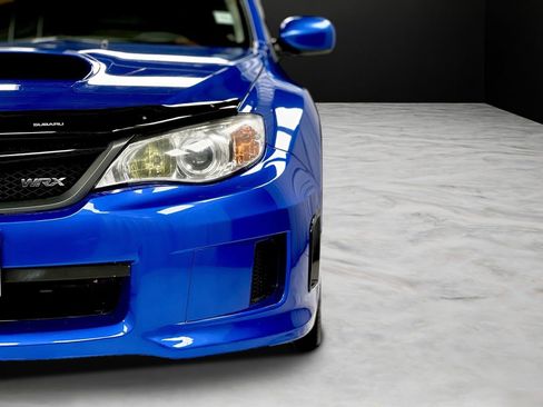 Used 2013 Subaru Impreza WRX Hatchback image 9