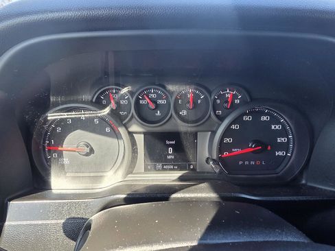 Used 2021 Chevrolet Silverado 2500 Custom w/ Custom Value Package image 23