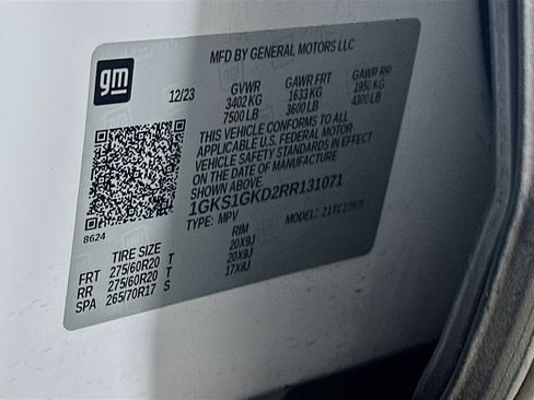 Used 2024 GMC Yukon XL SLT image 12