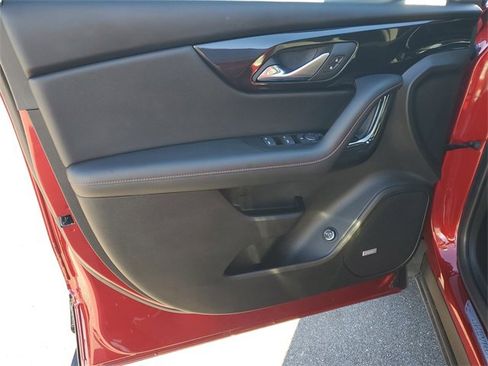 Used 2024 Chevrolet Blazer RS image 8