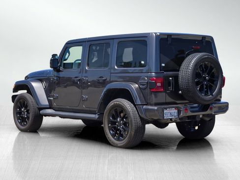 Used 2021 Jeep Wrangler Unlimited Sahara AWD/4WD image 6