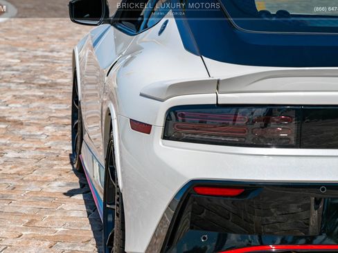 Used 2025 Nissan Z NISMO w/ Floor Mat Package RWD image 47