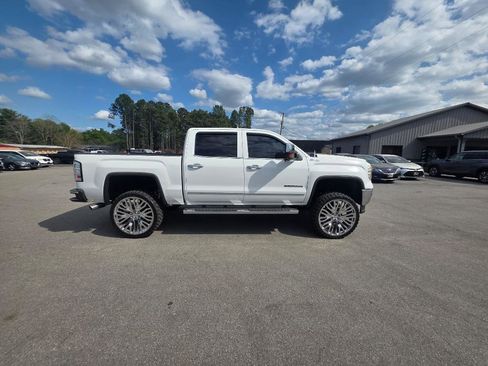 Used 2015 GMC Sierra 1500 SLT w/ SLT Crew Cab Value Package image 4