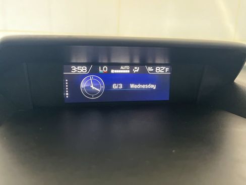 Used 2021 Subaru Forester Premium AWD/4WD image 66