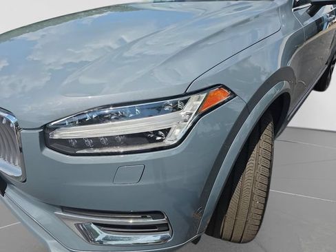 Used 2023 Volvo XC90 B6 Plus AWD/4WD image 36