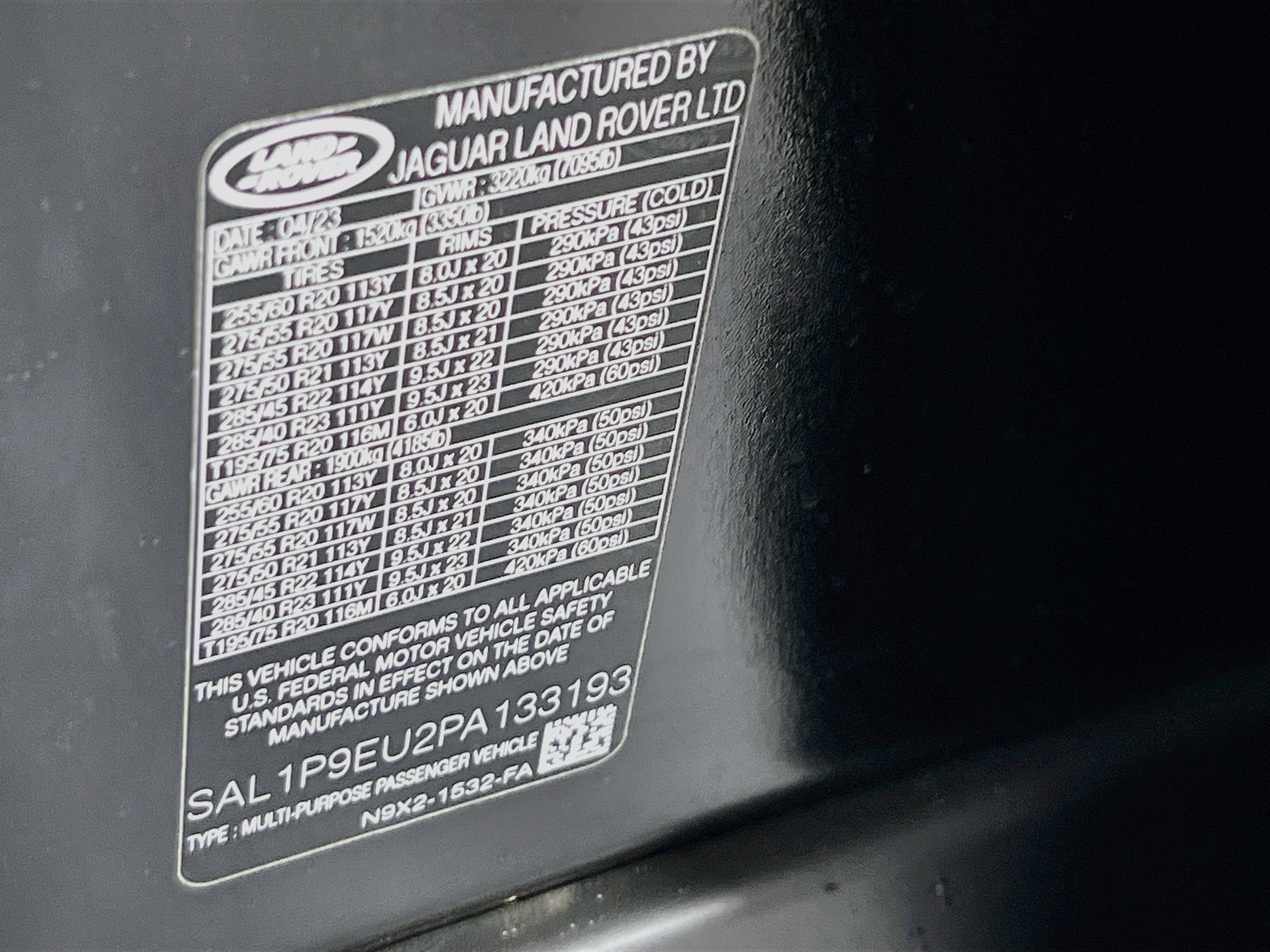 Used 2023 Land Rover Range Rover Sport SE AWD/4WD image 32