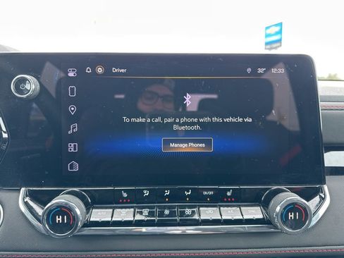 Used 2024 Chevrolet Colorado Z71 w/ Z71 Convenience Package 2 image 43