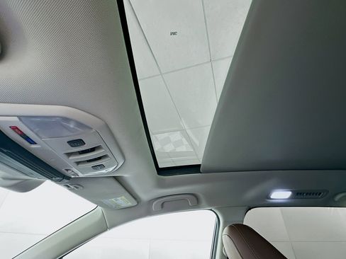 Used 2019 Subaru Ascent Touring w/ Popular Package #3 image 26