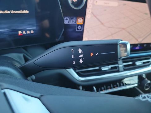 New 2026 Chevrolet Equinox EV LT image 12