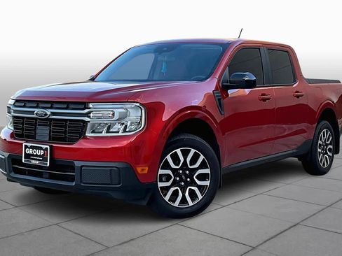 Used 2024 Ford Maverick Lariat image 1