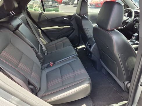 Used 2023 Chevrolet Equinox RS FWD image 16