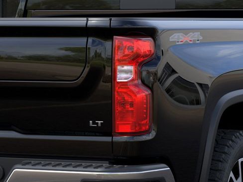 New 2026 Chevrolet Silverado 2500 LT w/ Convenience Package AWD/4WD image 11